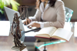 What Are the Differences Between a Claim and a Lawsuit?